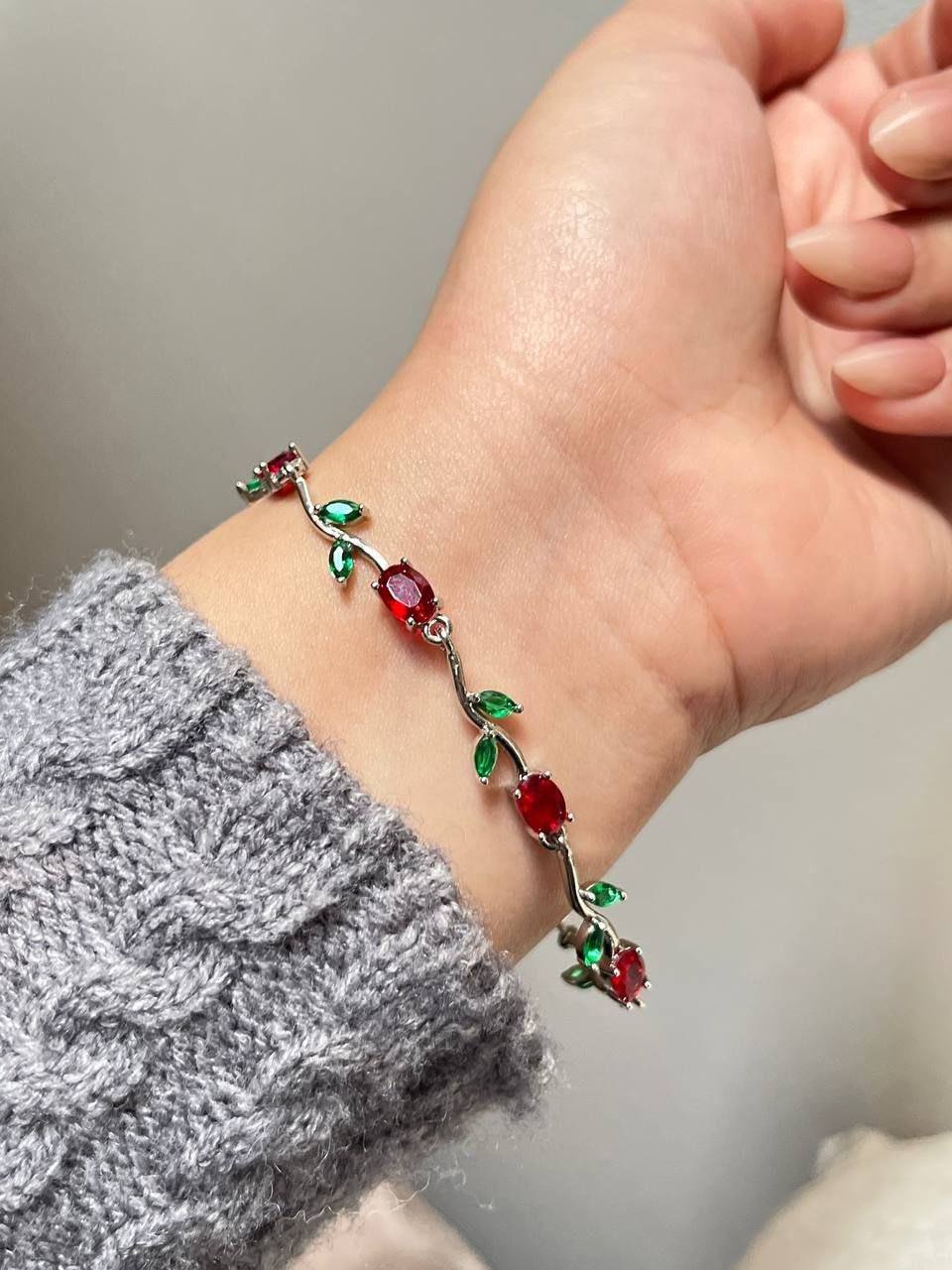 Anti Tarnish Silver Red Green Tulip Floral Bracelet 18 K Gold Plated